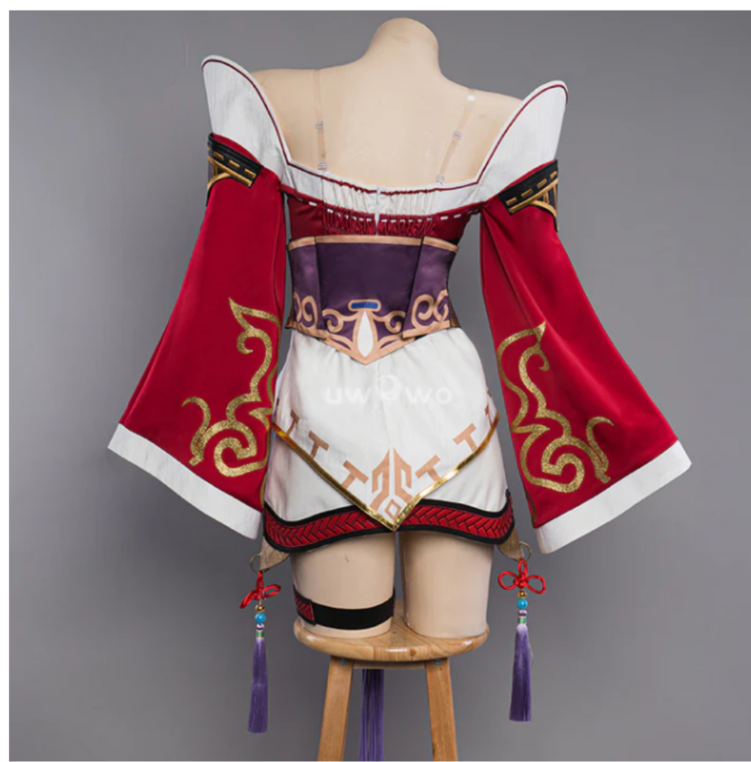 High-quality Ahri cosplay costume with wig from Shadora, featuring detailed design and vibrant colors suitable for cosplay events.