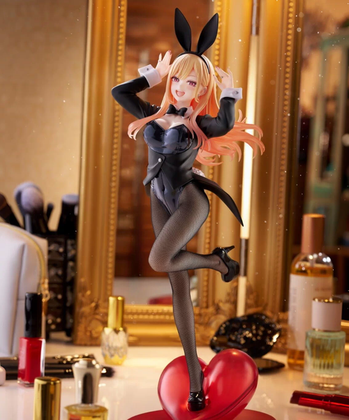 Shadora Bunny Marin Kitagawa figure featuring detailed sculpt and vibrant colors, showcasing the character's pose and costume.