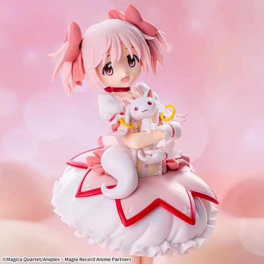 Shadora Madoka Kaname figure from Madoka Magica, showing the character in her magical girl outfit with vibrant colors and detailed design.