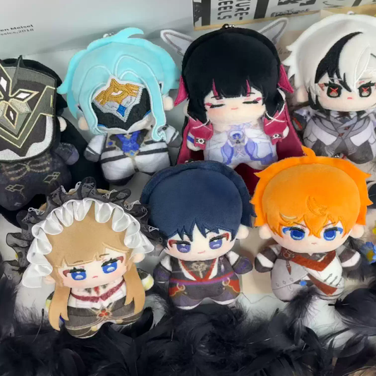 Shadora Fatui Peluşlar from Genshin Impact featuring plush toys of Fatui characters with detailed, colorful designs.
