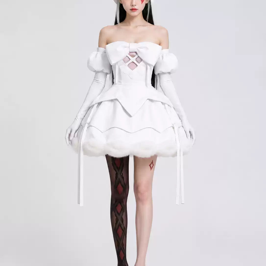 Shadora Sua Cosplay Zombie Stage costume with detailed zombie makeup and costume details, perfect for cosplay or themed events