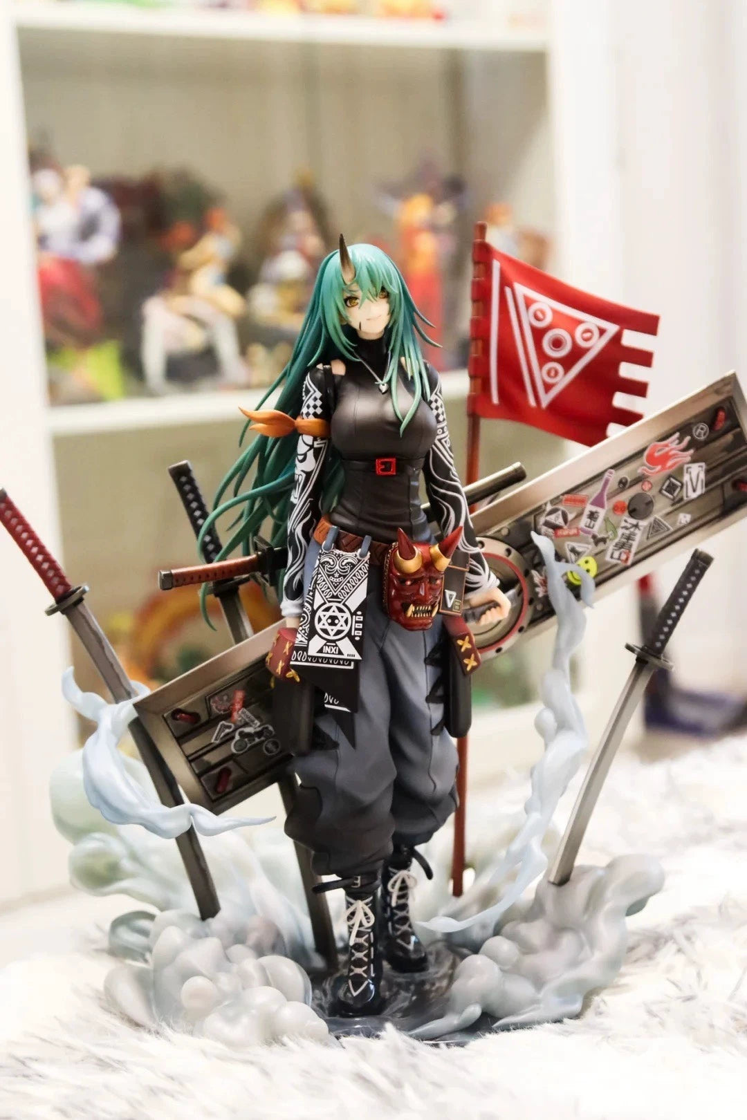 Shadora Arknights figure from blindbox series, featuring a detailed collectible character in vibrant colors.