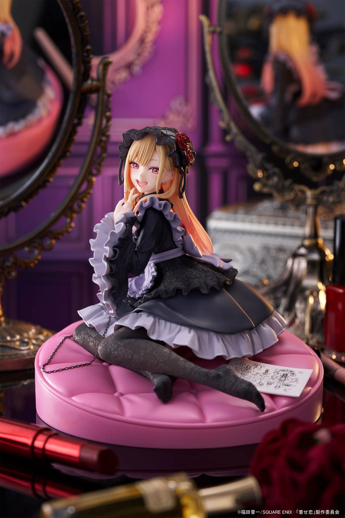 Shadora Shizuku-Tan and Marin Kitagawa figurines, detailed anime character collectibles on a neutral background.