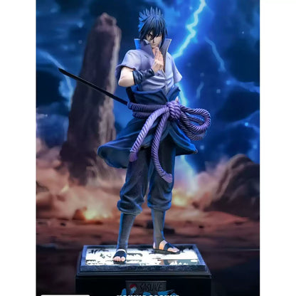 Shadora Uchiha Sasuke Naruto figure with detailed costume and dynamic pose, showcasing character's intense expression and accessories.