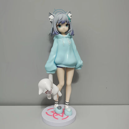Shadora Sunaookami Shiroko figure featuring detailed white wolf character with intricate design and expressive features.