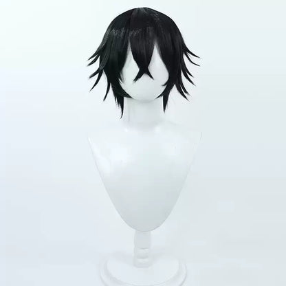 Ulquiorra Schiffer cosplay with wig from Bleach, featuring character costume and black hair wig, by Shadora.