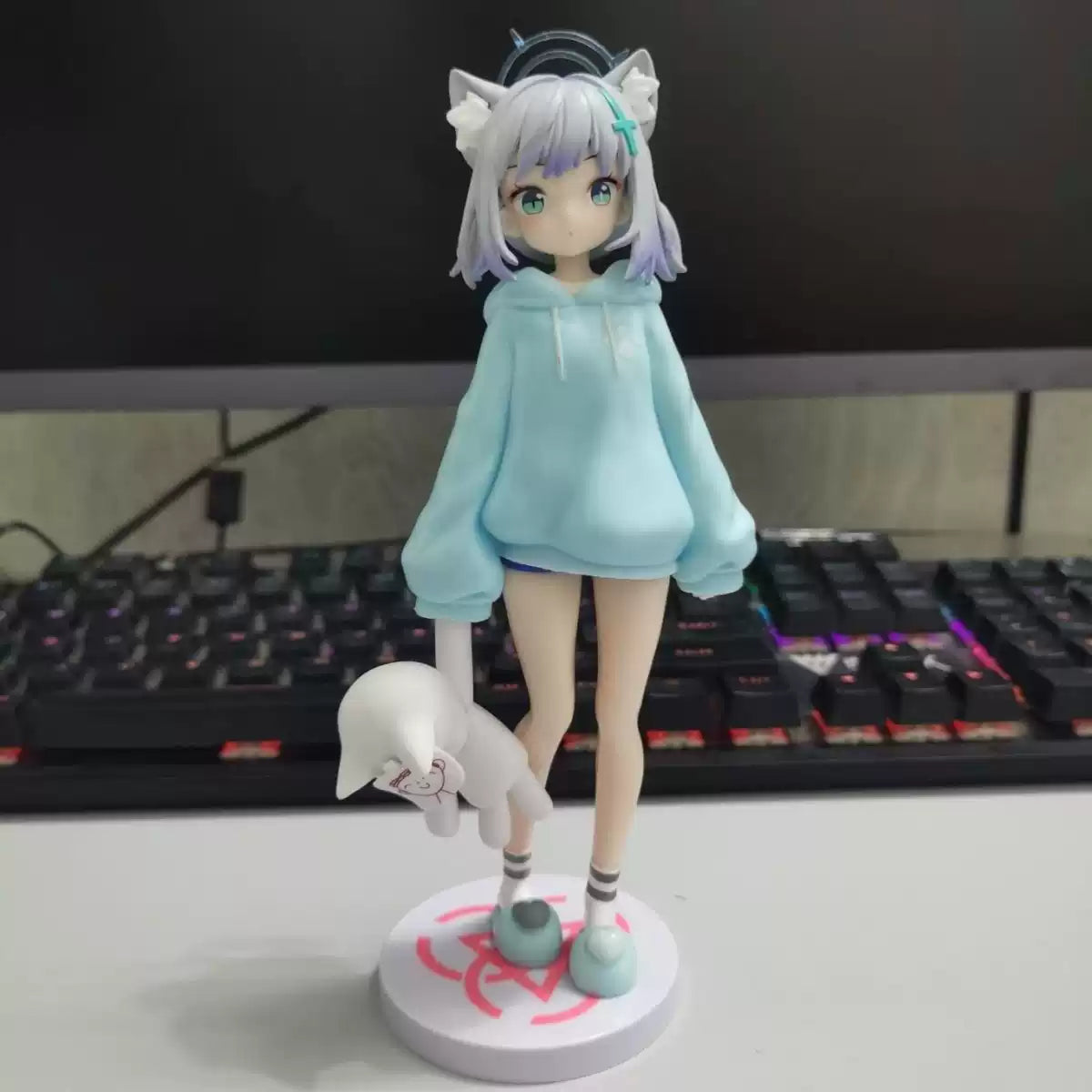 Shadora Sunaookami Shiroko figure displayed, featuring detailed design and craftsmanship, perfect for collectors of anime-inspired figures.