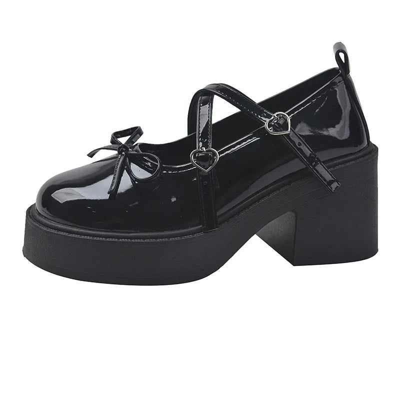 Eprolo Lolita Platform Mary Jane Şirin Ayakkabı with rounded toe and ankle strap, featuring a cute, feminine design and chunky sole.