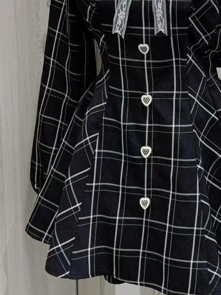 Shadora Dantel Detaylı Ekose Lolita Elbise with lace accents, featuring a classic plaid pattern and feminine design.