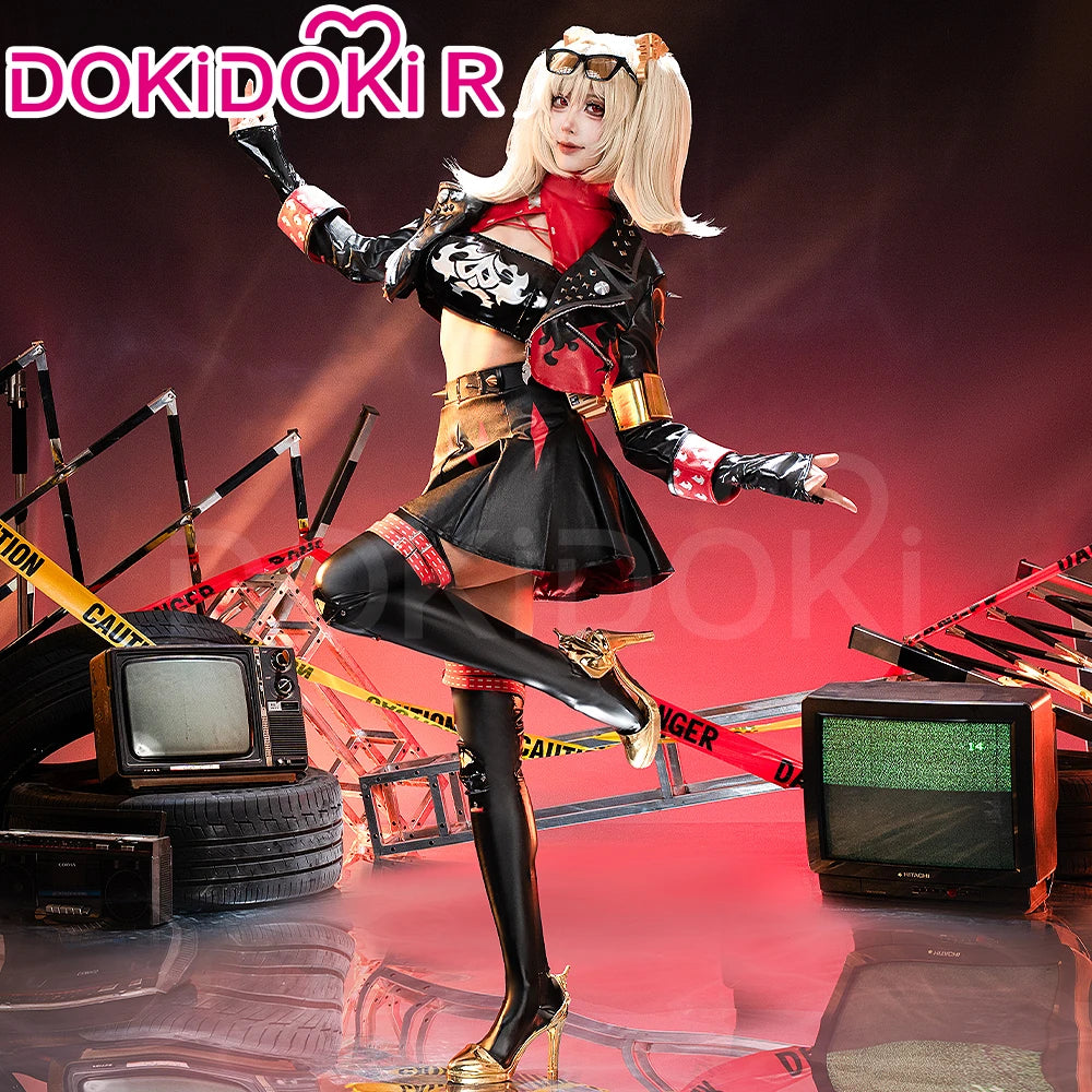 Burnice Cosplay with wig from Zenless Zone Zero, featuring detailed costume and vibrant pink wig, displayed on a mannequin.