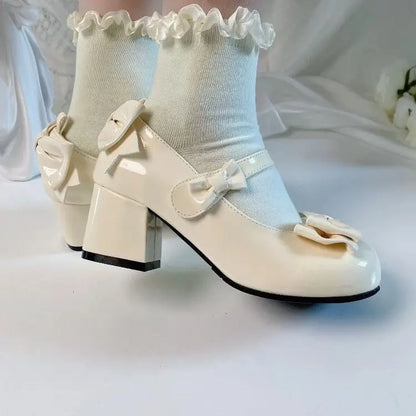 Eprolo Lolita tarzı fiyonklu Mary Jane ayakkabı with rounded toe and strap, featuring a cute bow detail.
