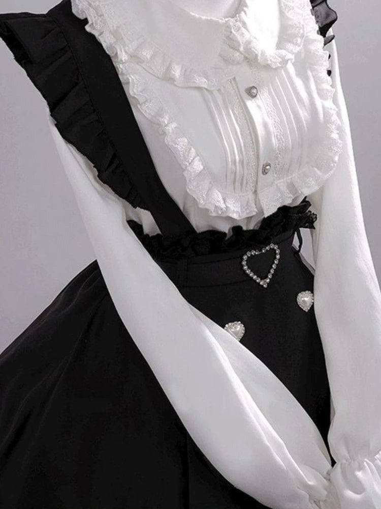 Elegant Japon tarzı dantelli gömlek ve etek seti by eprolo, featuring intricate lace details and traditional design.