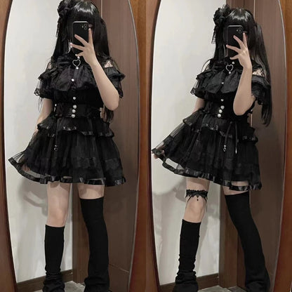Shadora Jirai Kei kawaii lace Lolita blouse featuring intricate lace details and a delicate, feminine design.