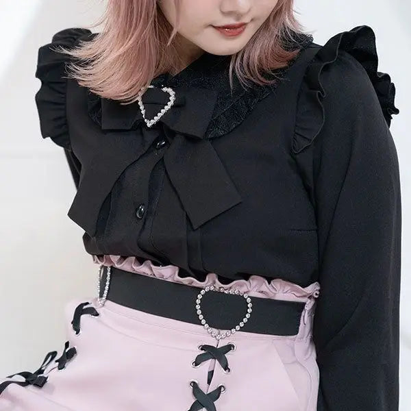 Shadora Jirai Kei mini skirt in red and black Japanese style, featuring bold patterns and traditional-inspired design.