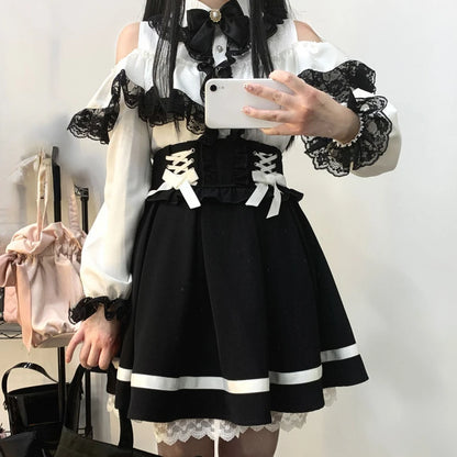 Kawaii bluz with lace details and bow, featuring a cute, feminine design by eprolo, shown with intricate lace and bow accents.