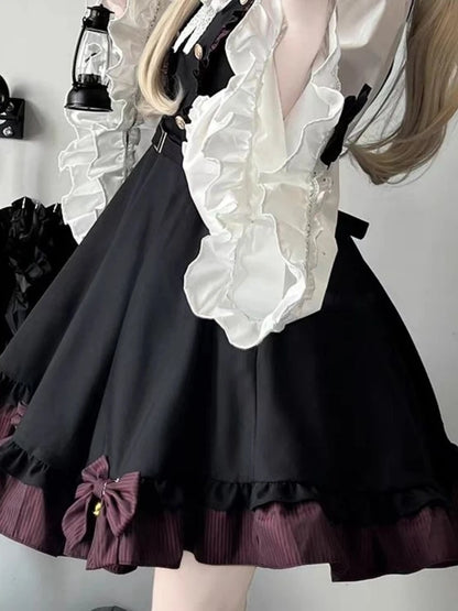 Eprolo fiyonklu fırfırlı etek ve bluz seti with ruffled details and bow embellishments, displayed on a mannequin.