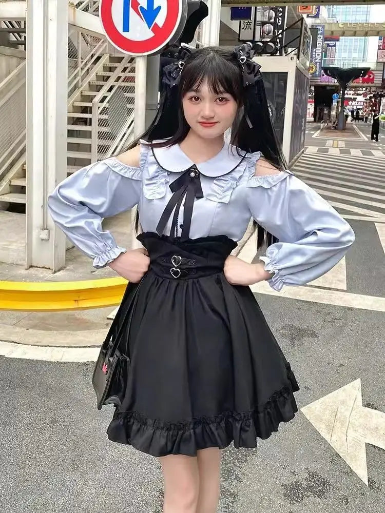 Eprolo Jirai Kei Fiyonklu off-shoulder blouse and black skirt set, stylish and elegant women's fashion outfit.