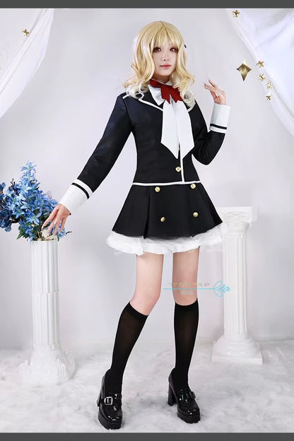 Komori Yui cosplay with wig from Diabolik Lovers, featuring Shadora's detailed costume and vibrant character accessories.