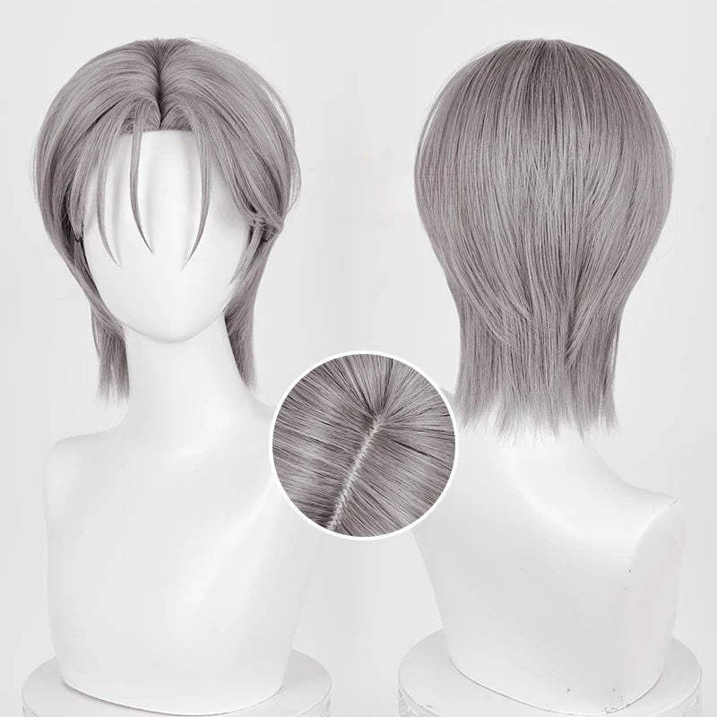 Eprolo Till Cosplay with alien stage-themed wig, featuring vibrant colors and sci-fi costume details for a striking alien look