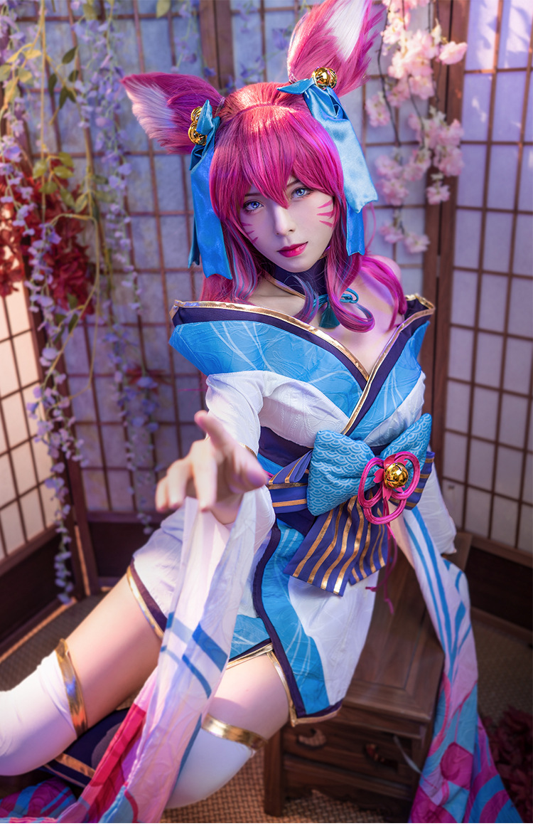 Ruh Çiçeği Ahri Cosplay (& Peruk) - Shadora