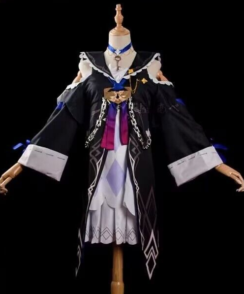 Herta Cosplay (& Peruk)