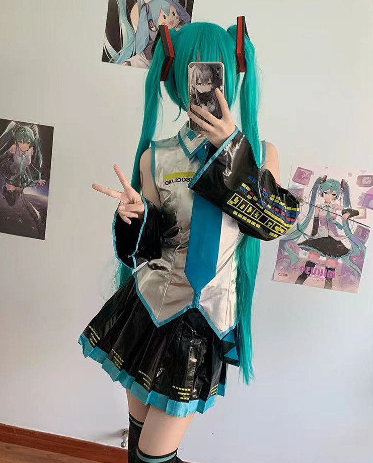 Hatsune Miku Cosplay (&Peruk)
