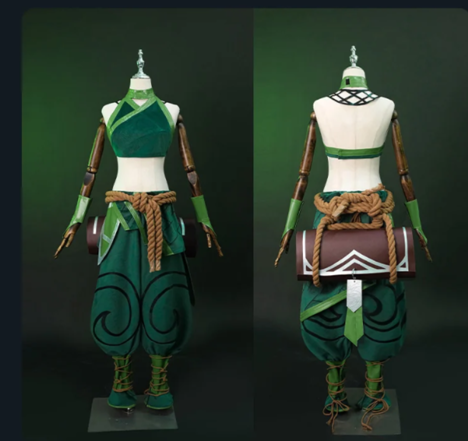 Akali Cosplay - Shadora