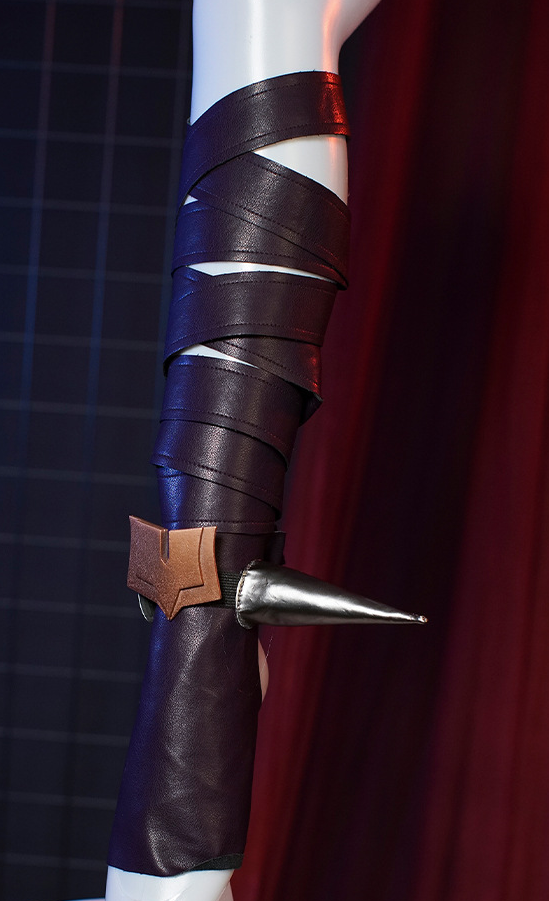 Briar Cosplay - Shadora