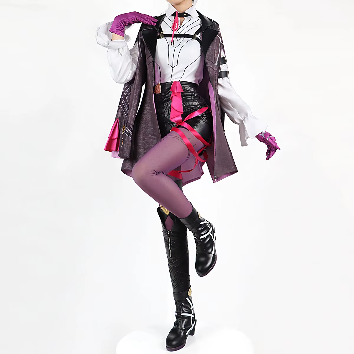 Kafka cosplay costume with high-quality details by Shadora, featuring a stylish wig and accessories displayed.