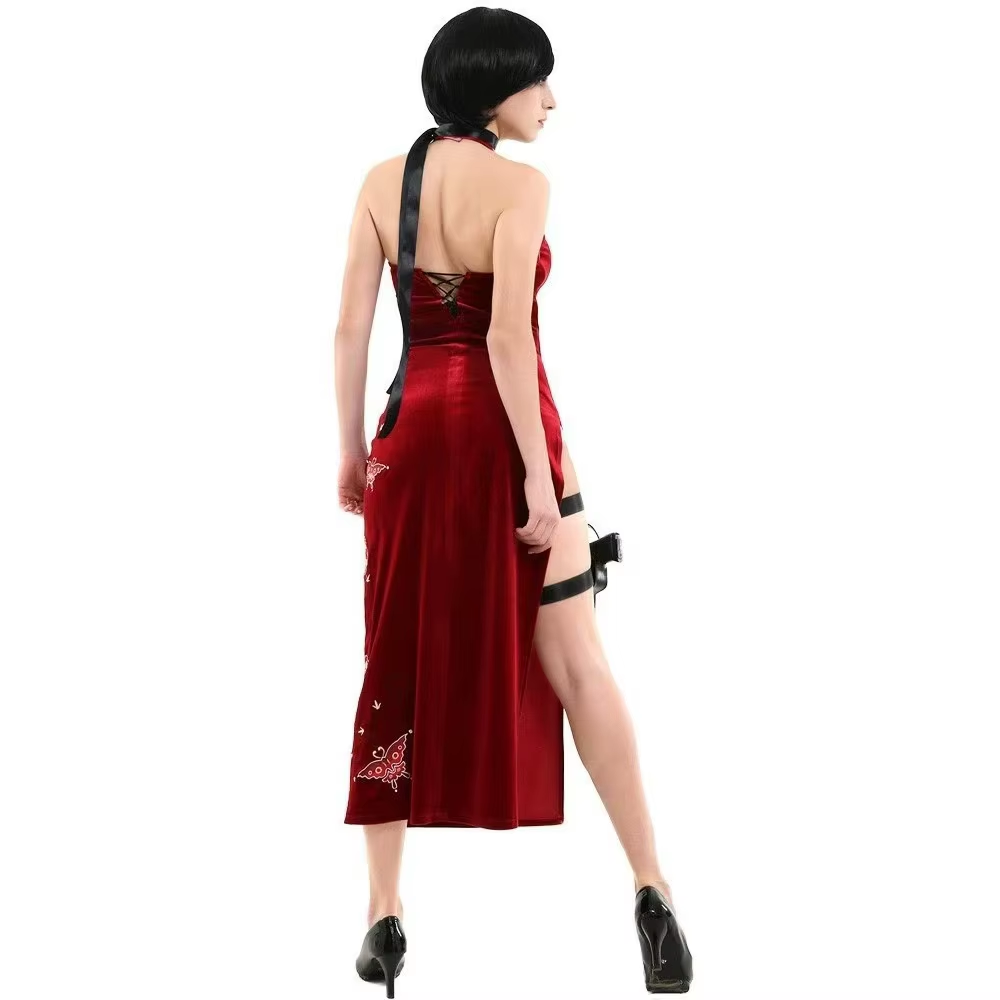 Shadora Ada Wong cosplay with black wig, featuring detailed costume and accessories inspired by the iconic video game character.