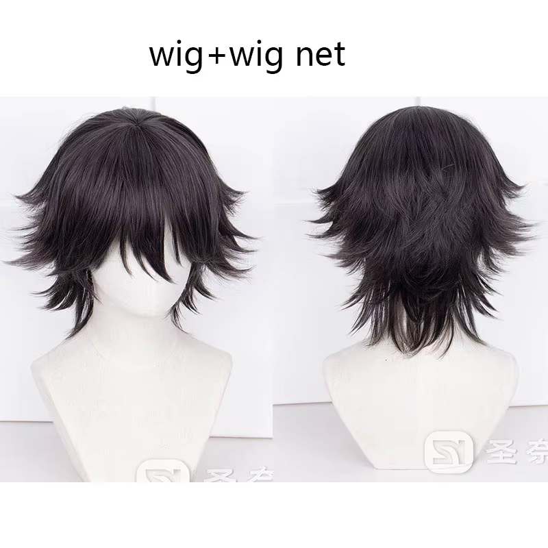 Shadora Ranpo Edogawa cosplay with wig, featuring detailed costume and accessories for anime character dress-up.