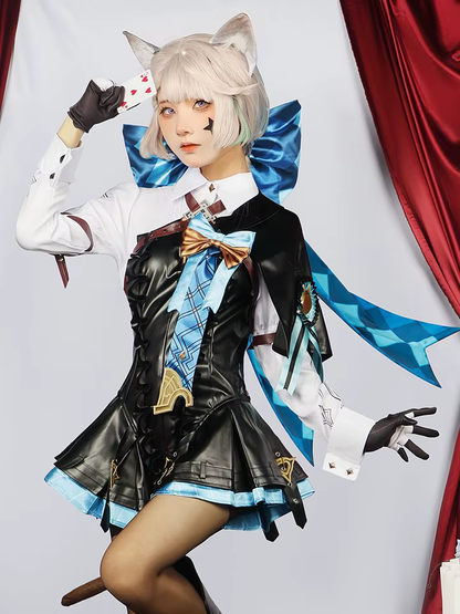 Shadora Lynette cosplay with wig featuring detailed costume and vibrant hair styled for character accuracy.
