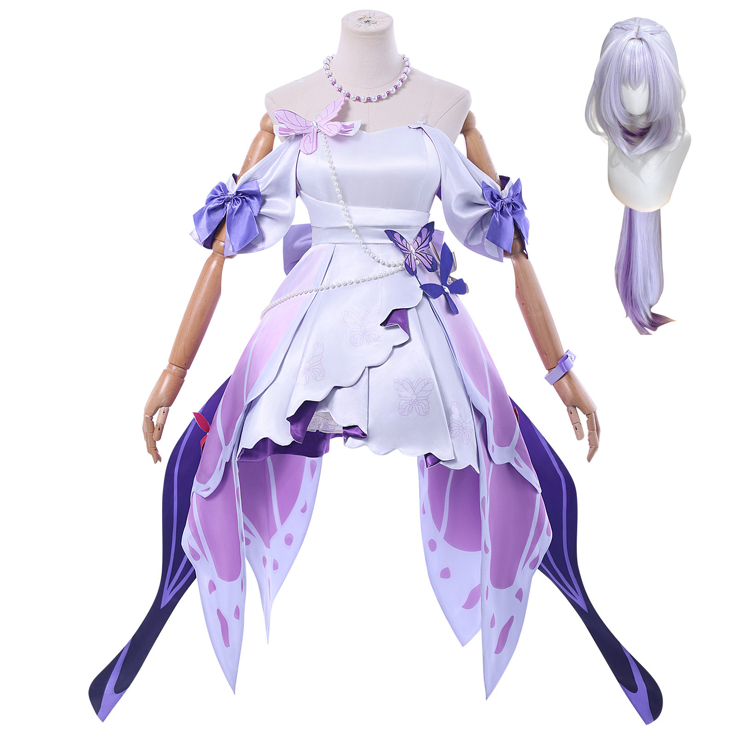 Shadora Casotrice cosplay with matching wig, featuring detailed costume and styled hair for costume or cosplay events.