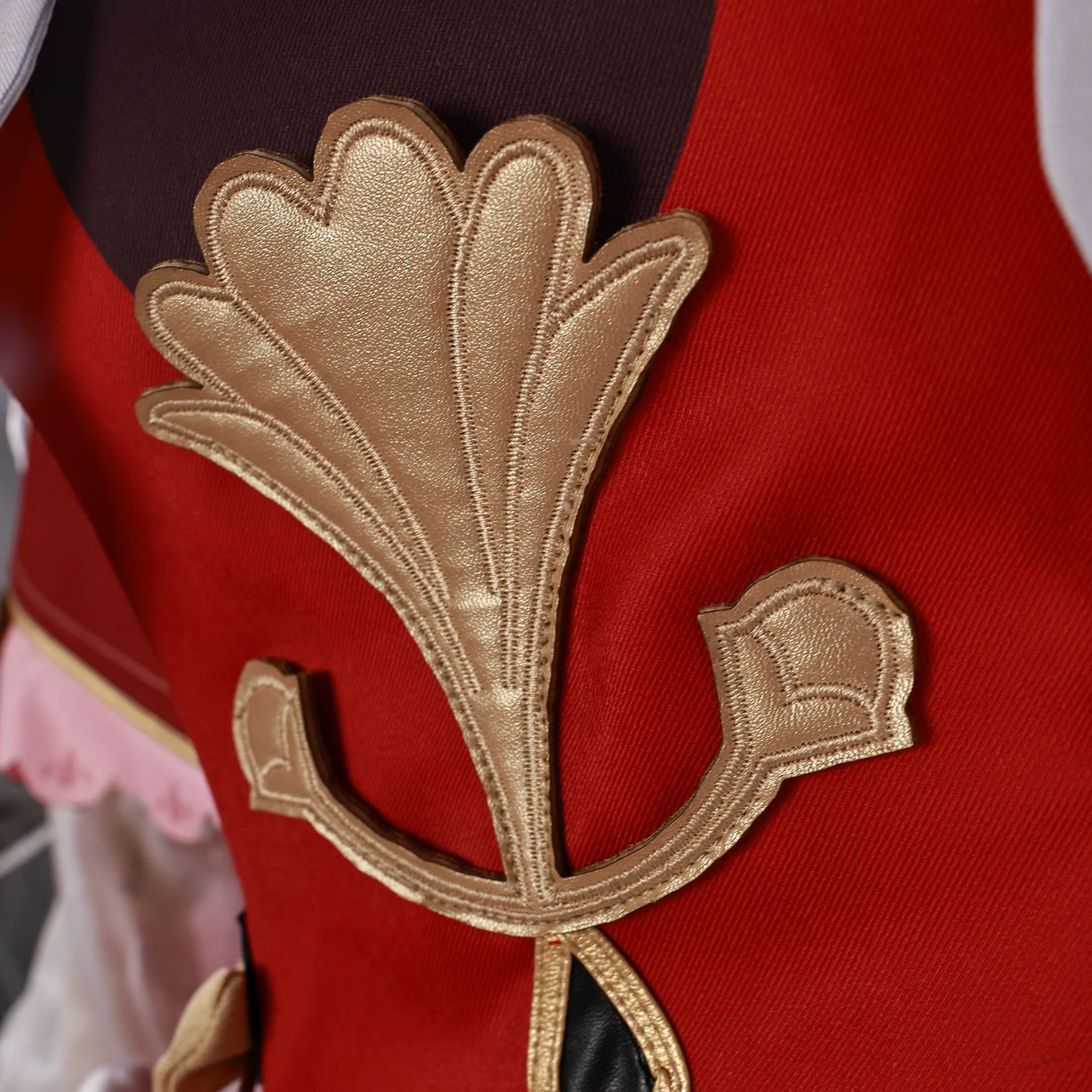 Shadora Hyacine cosplay costume with wig, featuring vibrant colors and detailed design for anime or cosplay events.