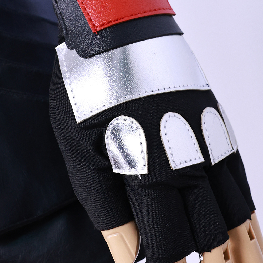 Shadora Tifa cosplay with wig from Final Fantasy, featuring detailed costume and styled brown hair on a mannequin.
