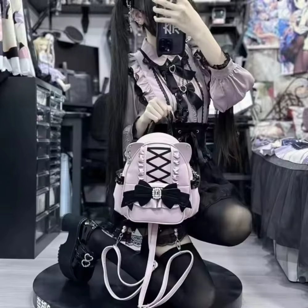 Eprolo Japon Stil kedi kulaklı omuz çantası with black and pink design, featuring cat ear accents and adjustable shoulder strap.