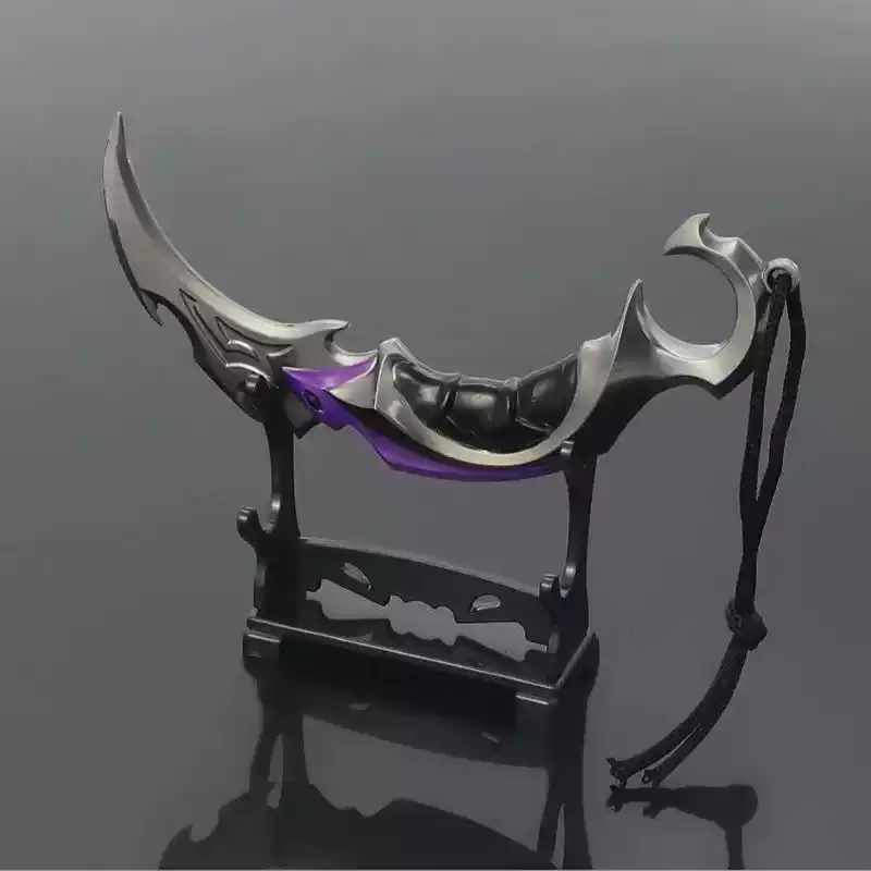Shadora Yağmacı Karambit Bıçağı from Valorant game, featuring a curved tactical knife with detailed design.