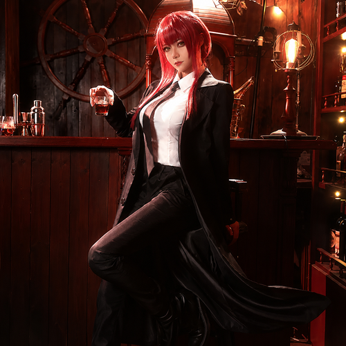 Makima Cosplay - Chainsaw Man