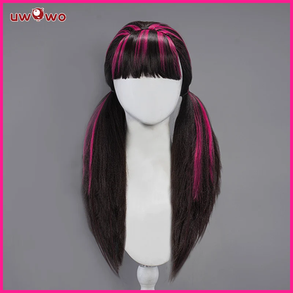 Shadora Draculara Monster High cosplay with black and purple costume and matching wig, detailed costume and accessories.