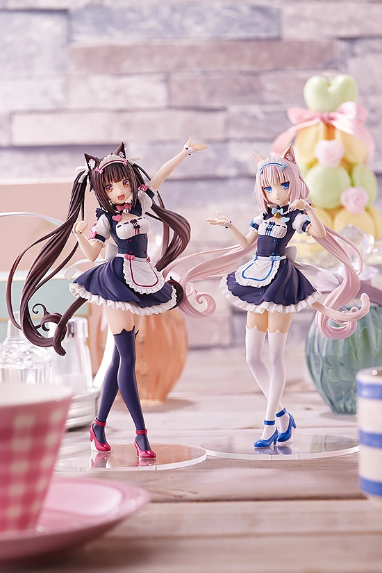 Shadora Chocola and Vanilla Figür Nekopara figures displayed side by side on a plain background.