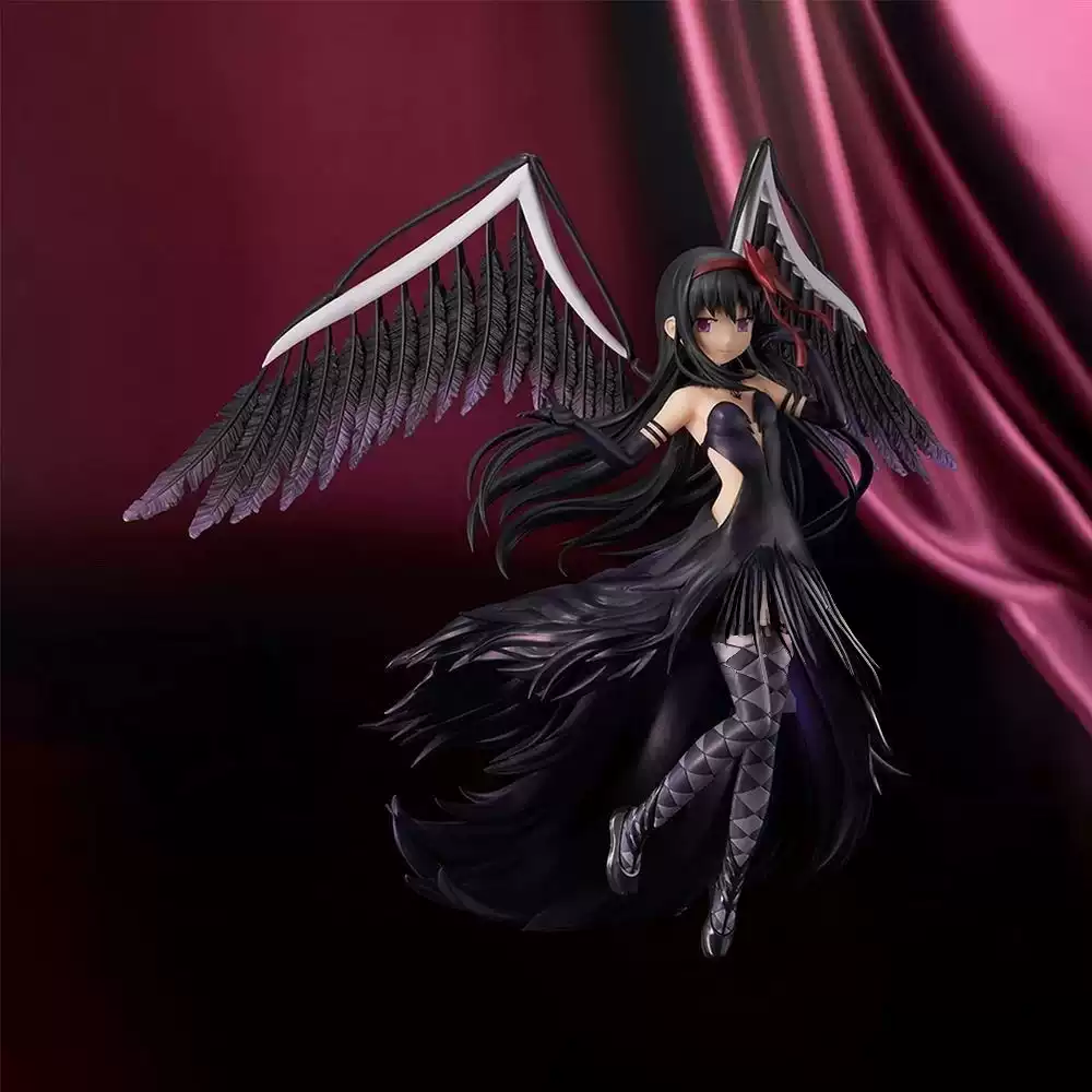 Homura Akemi figure from Madoka Magica by Shadora, showing her in her signature outfit with her weapon ready.