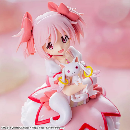 Shadora Madoka Kaname figure from Madoka Magica, detailed anime-style character with pink hair and magical girl outfit.