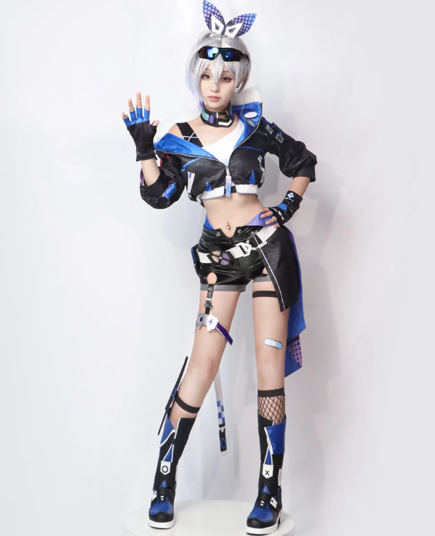 Silver wolf cosplay and wig from Honkai Star Rail by Shadora, featuring detailed costume and styled silver hair.