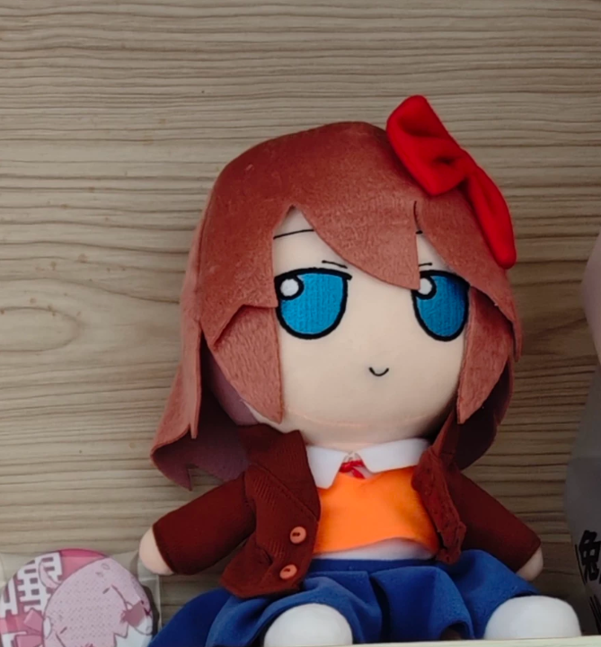 Sayori Peluş