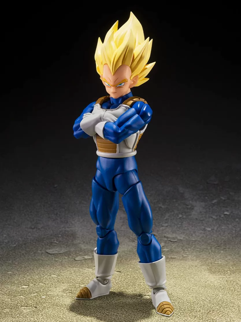 Shadora Vegeta figurine, detailed anime character model with blue hair and battle attire, displayed on a plain background.