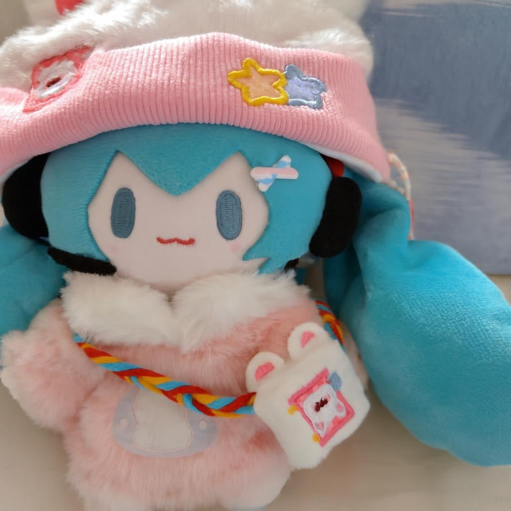 Hatsune Miku Peluş - 4